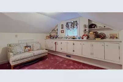 198 W. Main Street, Millbury, MA 01527 - Photo 17
