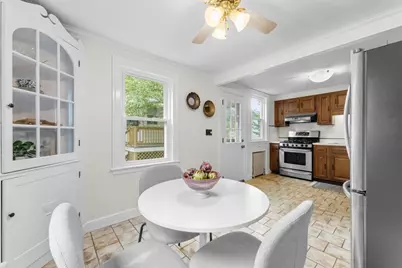 93 Prescott St, Medford, MA 02155 - Photo 7