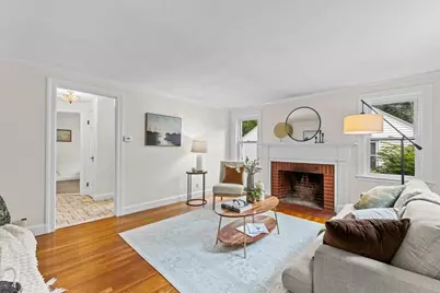 93 Prescott St, Medford, MA 02155 - Photo 3