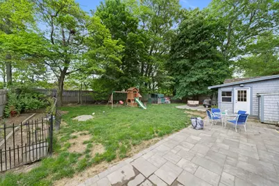 285 Raynor Ave, Whitman, MA 02382 - Photo 23
