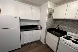 75 Park St, Brookline, MA 02446 - Photo 5