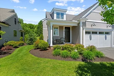 32 Hawk Ln #48, Framingham, MA 01701 - Photo 1
