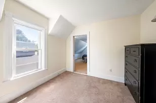 38 Pleasant St, Milford, MA 01757 - Photo 31