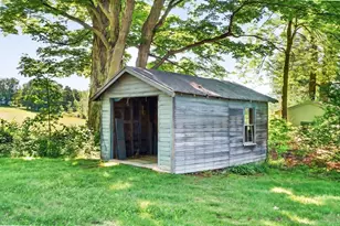 17 S Main St, Petersham, MA 01366 - Photo 29