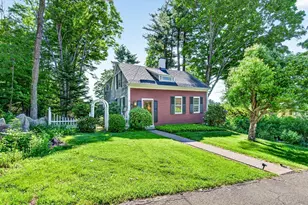 17 S Main St, Petersham, MA 01366 - Photo 1