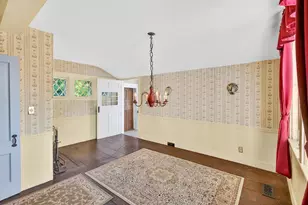 17 S Main St, Petersham, MA 01366 - Photo 5
