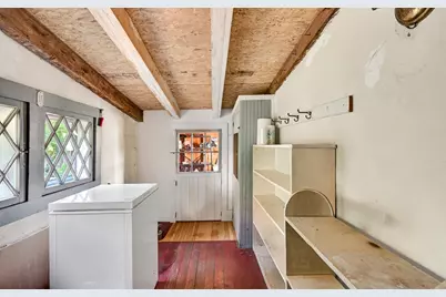 17 S Main St, Petersham, MA 01366 - Photo 13