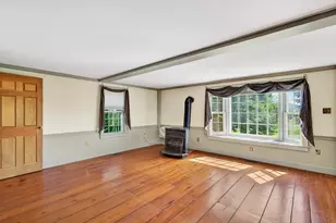 17 S Main St, Petersham, MA 01366 - Photo 15