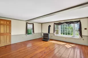 17 S Main St, Petersham, MA 01366 - Photo 15