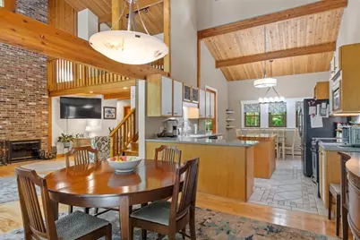 112 Elm St, Auburn, MA 01501 - Photo 9