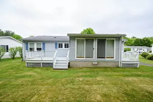 53 Country Dr, Bridgewater, MA 02324 - Photo 25