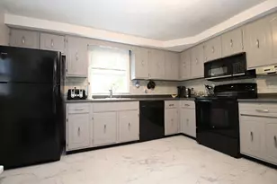 19 Juliette Rd, Saugus, MA 01906 - Photo 3