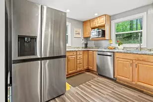 91 Deer Bay Rd, Ashby, MA 01431 - Photo 9