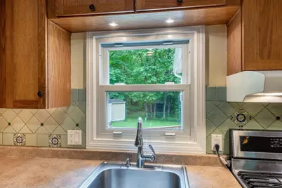 54 Deepwoods Dr, Amherst, MA 01002 - Photo 17
