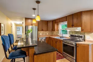 54 Deepwoods Dr, Amherst, MA 01002 - Photo 15