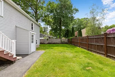 33 Marion St, Wilmington, MA 01887 - Photo 27