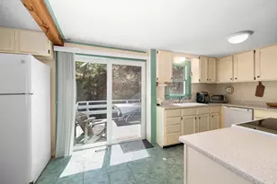 14 Curtis St, Rockport, MA 01966 - Photo 9