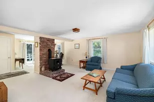 14 Curtis St, Rockport, MA 01966 - Photo 5