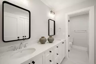 34 Bacon St, Natick, MA 01760 - Photo 23