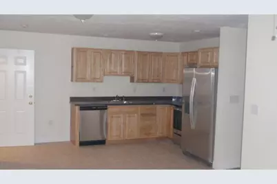 20 West Rosseter St #16, Brockton, MA 02301 - Photo 9