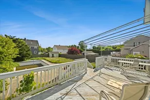 43 Tucker St, Fall River, MA 02724 - Photo 15