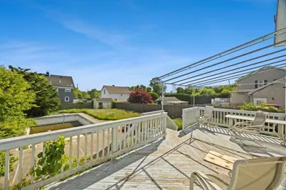 43 Tucker St, Fall River, MA 02724 - Photo 17