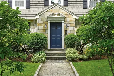 625 Beacon St, Newton, MA 02459 - Photo 3