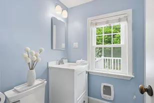 625 Beacon St, Newton, MA 02459 - Photo 27