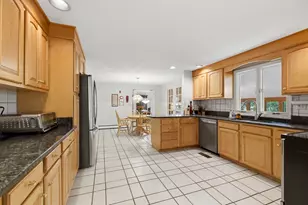 1 Battleview Cir, Lexington, MA 02420 - Photo 3