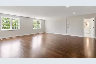 86 High St, Shrewsbury, MA 01545 - Photo 5