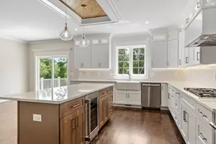 86 High St, Shrewsbury, MA 01545 - Photo 15