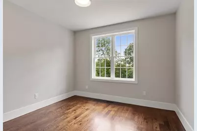 86 High St, Shrewsbury, MA 01545 - Photo 21