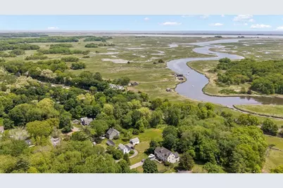 19 Ocean Ave, Rowley, MA 01969 - Photo 27