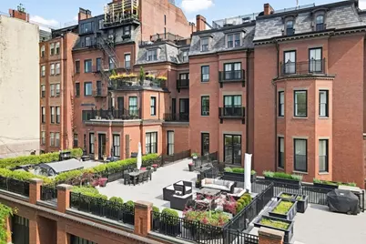 128 Beacon Street #B, Boston, MA 02116 - Photo 11