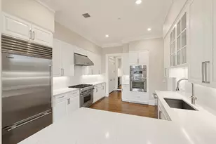 128 Beacon St, Boston, MA 02116 - Photo 5