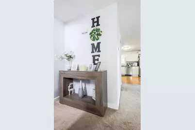 22-B Bancroft St, Worcester, MA 01610 - Photo 3