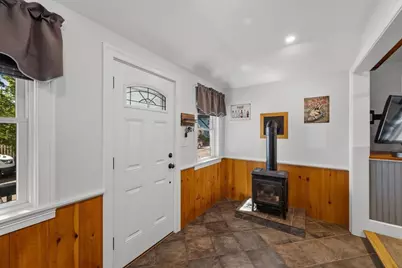55 Winthrop Ave, Beverly, MA 01915 - Photo 5
