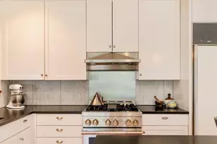 2 Maple Pl, Boston, MA 02130 - Photo 11