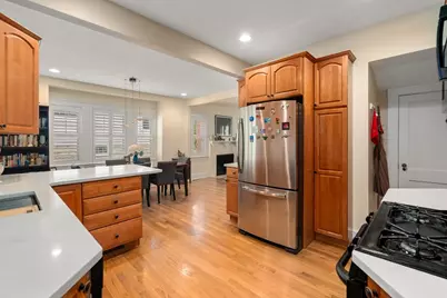 10-12 Richardson Ave #2, Arlington, MA 02476 - Photo 17