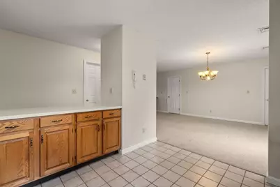 200 Lambert Ter #30, Chicopee, MA 01020 - Photo 17