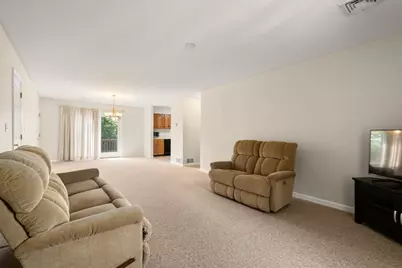 200 Lambert Ter #30, Chicopee, MA 01020 - Photo 21