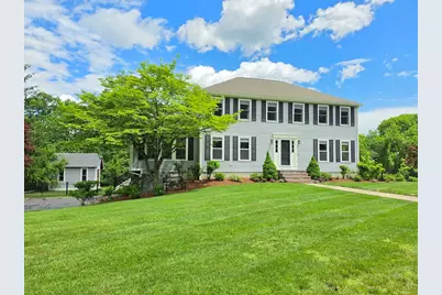 8 Blue Jay Ln, Ashland, MA 01721 - Photo 3