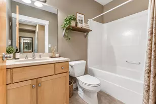21 Park St, Somerville, MA 02143 - Photo 11