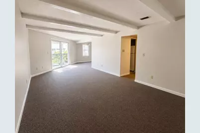 39 Christopher Dr #G, Stoughton, MA 02072 - Photo 3