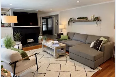 18 Gleason Rd, Reading, MA 01867 - Photo 21