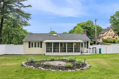 630 Lynnfield St, Lynn, MA 01904 - Photo 3