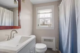 563 Pine St, Weymouth, MA 02190 - Photo 17