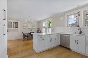 72 Clyde St, Newton, MA 02460 - Photo 7