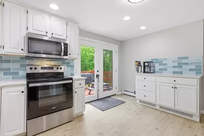 44 Lincoln Street, Northborough, MA 01532 - Photo 5