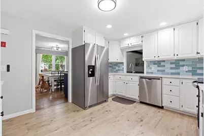 44 Lincoln Street, Northborough, MA 01532 - Photo 3